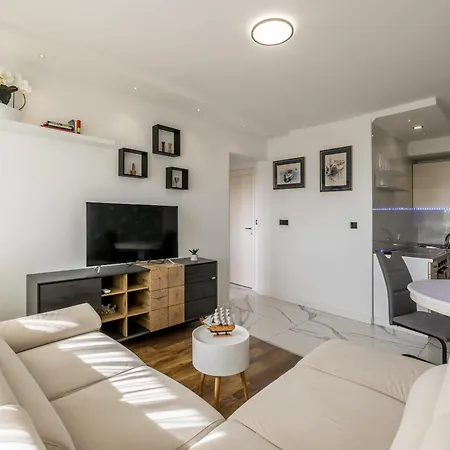 Seeker In Center Apartman